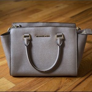 Michael Kors Selma Saffiano Leather Medium Satchel